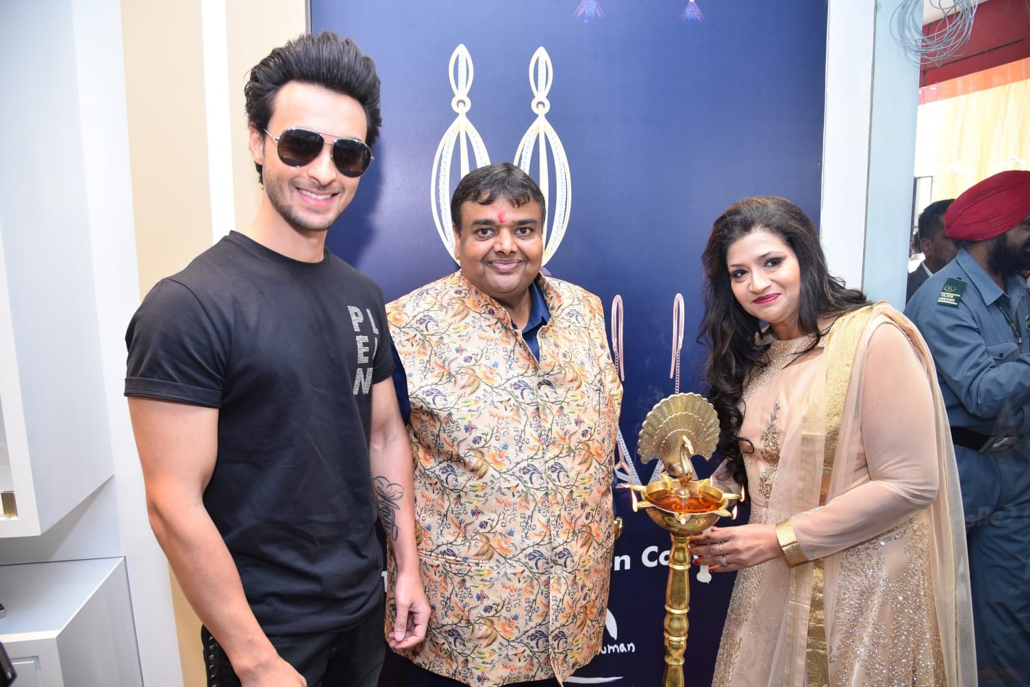 Actor Aayush Sharma with Mr Arun Gupta and Mrs Shalu Gupta(Owners of Chandigarh Franchise of BHJ) (1).jpg