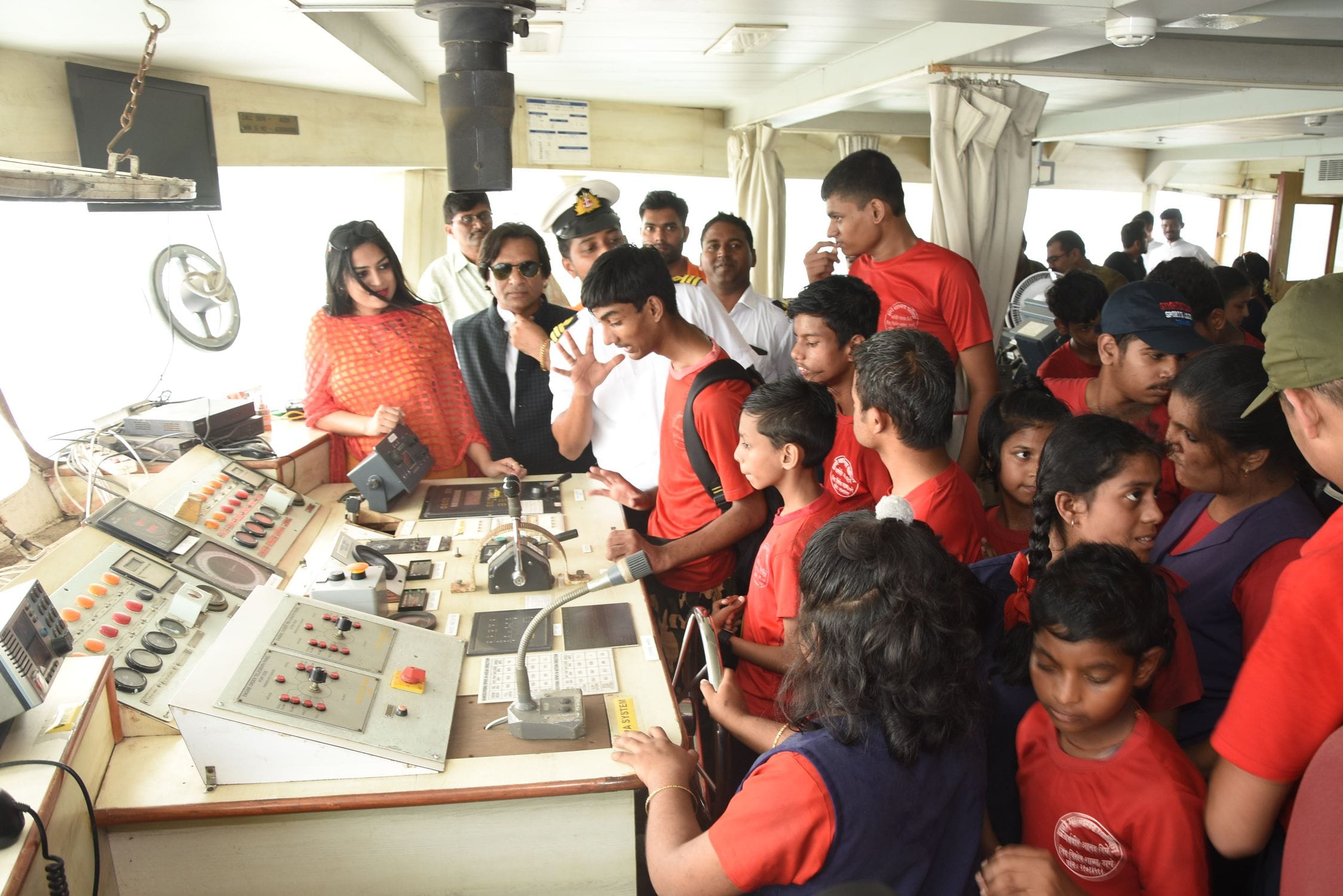 Captain Samir of Mumbai Maiden explain safety and navigation technique to kids of Jidd Special school